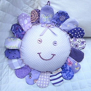 Happy-Flappy-Purple-with-White-Polka-dots-face-large-front.jpg